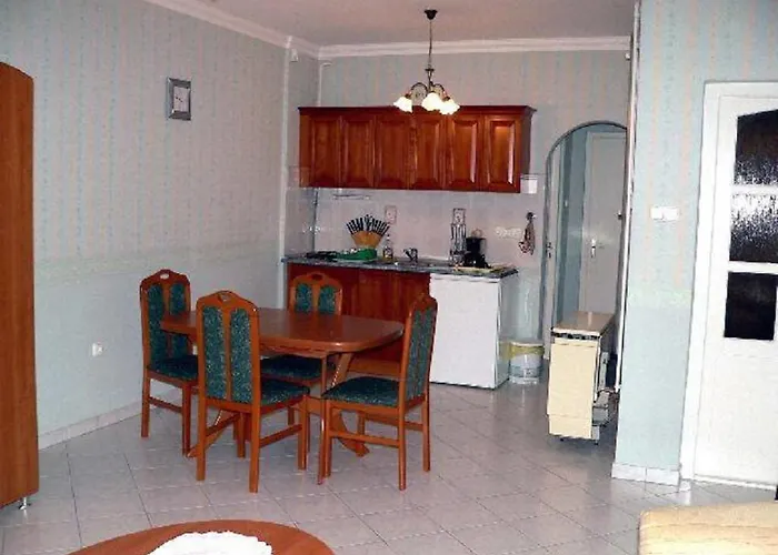 Pine Wood 5 * Zalakaros