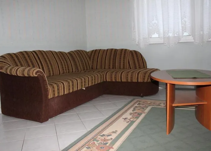 Apartment Pine Wood 5 Zalakaros